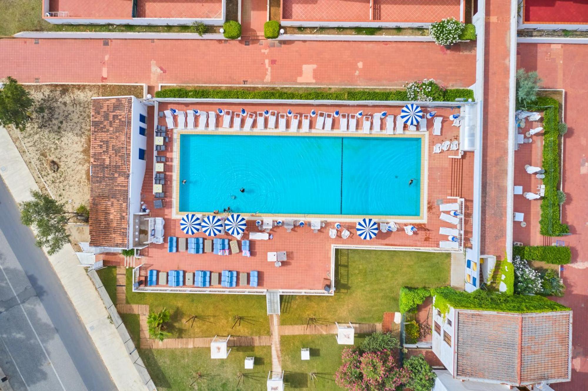 Aparthotel Casa Vacanze Lux By White I Casoni Exterior foto