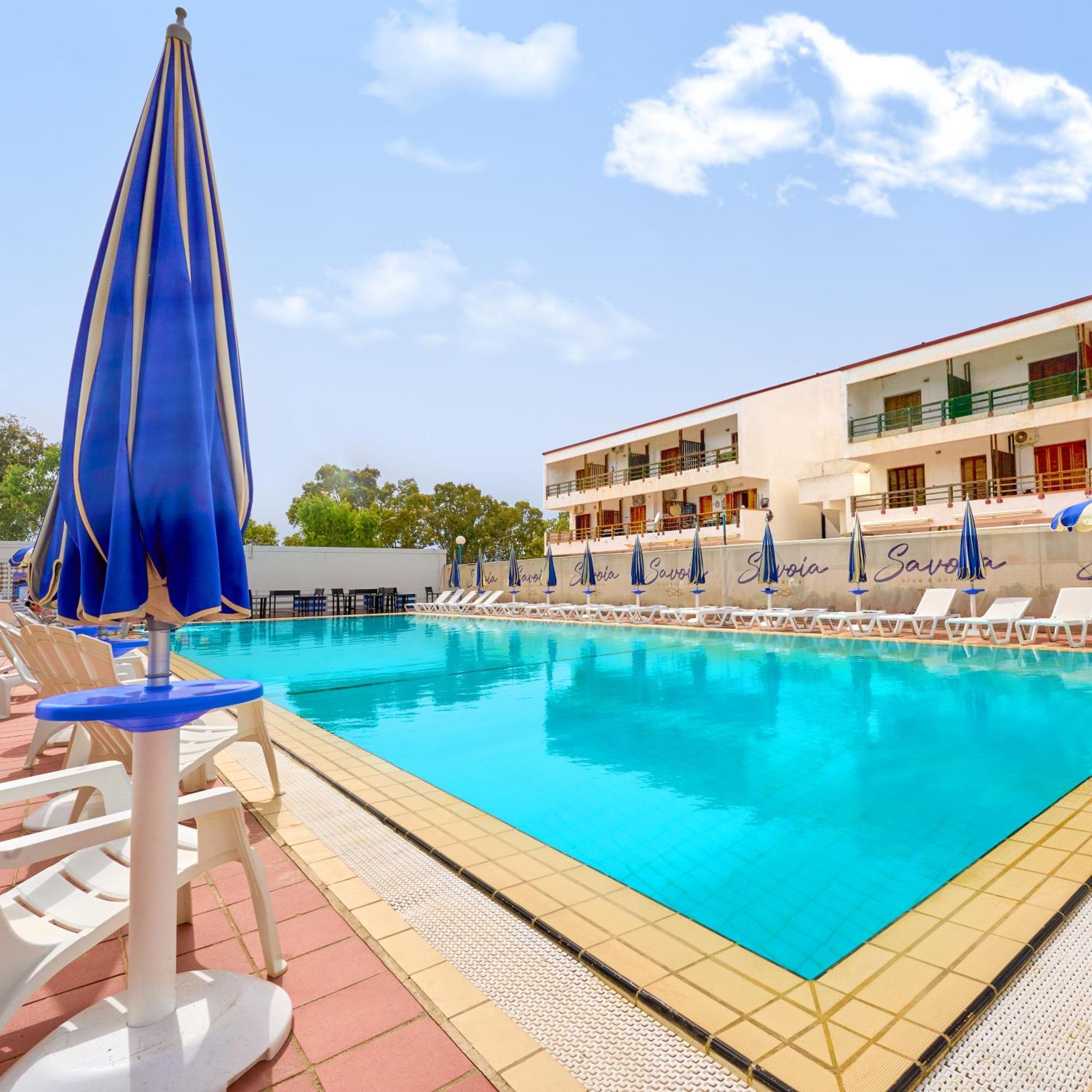 Aparthotel Casa Vacanze Lux By White I Casoni Exterior foto